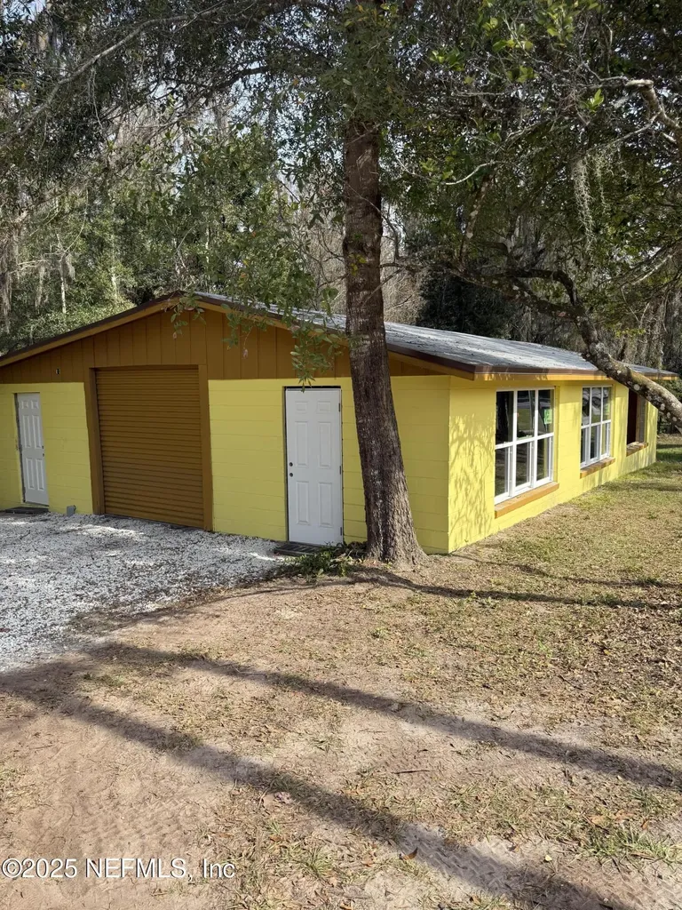 2226 State Road 16 Green Cove Springs FL 32043