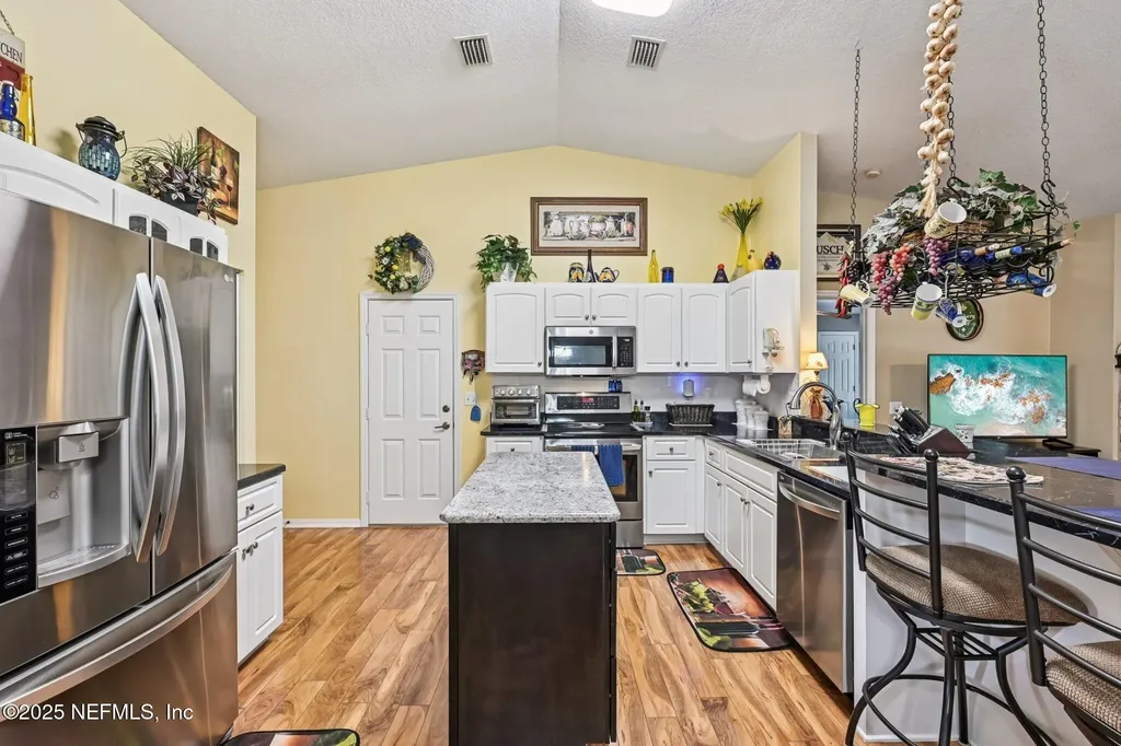 120 Ashley Lake Drive Melrose FL 32666