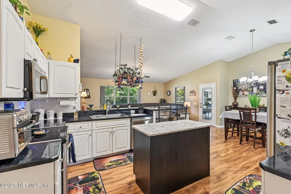 120 Ashley Lake Drive Melrose FL 32666