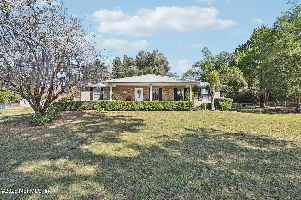 120 Ashley Lake Drive Melrose FL 32666