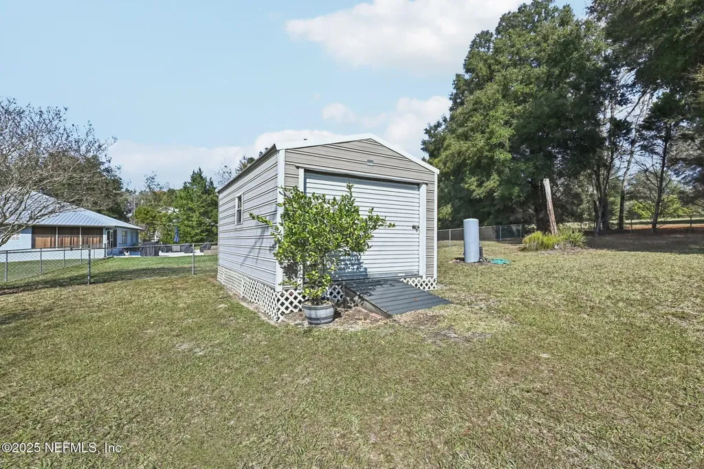 120 Ashley Lake Drive Melrose FL 32666