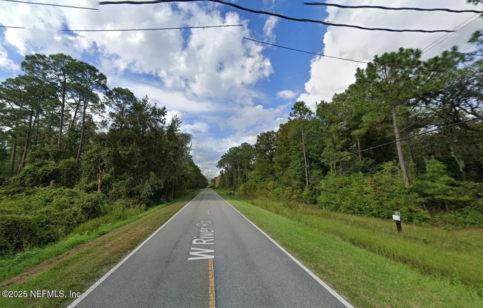 696 W River Road Palatka FL 32177