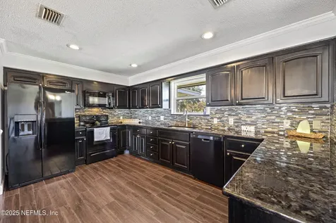 321 NW Harris Lake Drive Lake City FL 32055