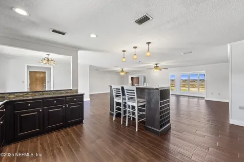 321 NW Harris Lake Drive Lake City FL 32055
