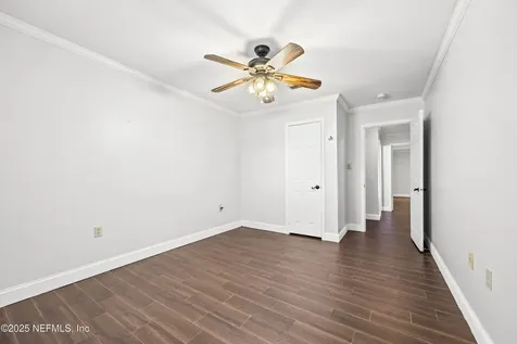 321 NW Harris Lake Drive Lake City FL 32055