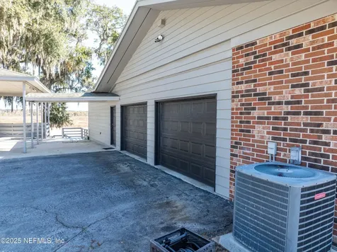 321 NW Harris Lake Drive Lake City FL 32055