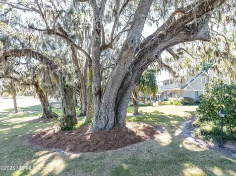 321 NW Harris Lake Drive Lake City FL 32055