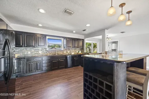 321 NW Harris Lake Drive Lake City FL 32055