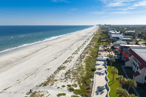 10 10th Street Atlantic Beach FL 32233
