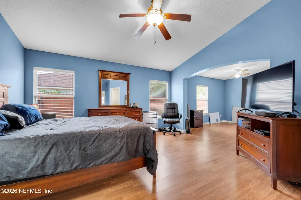 13706 W Fish Eagle Drive W Jacksonville FL 32226