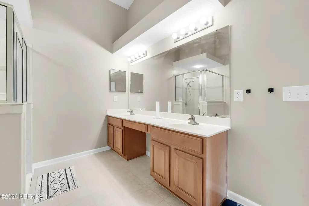 13706 W Fish Eagle Drive W Jacksonville FL 32226