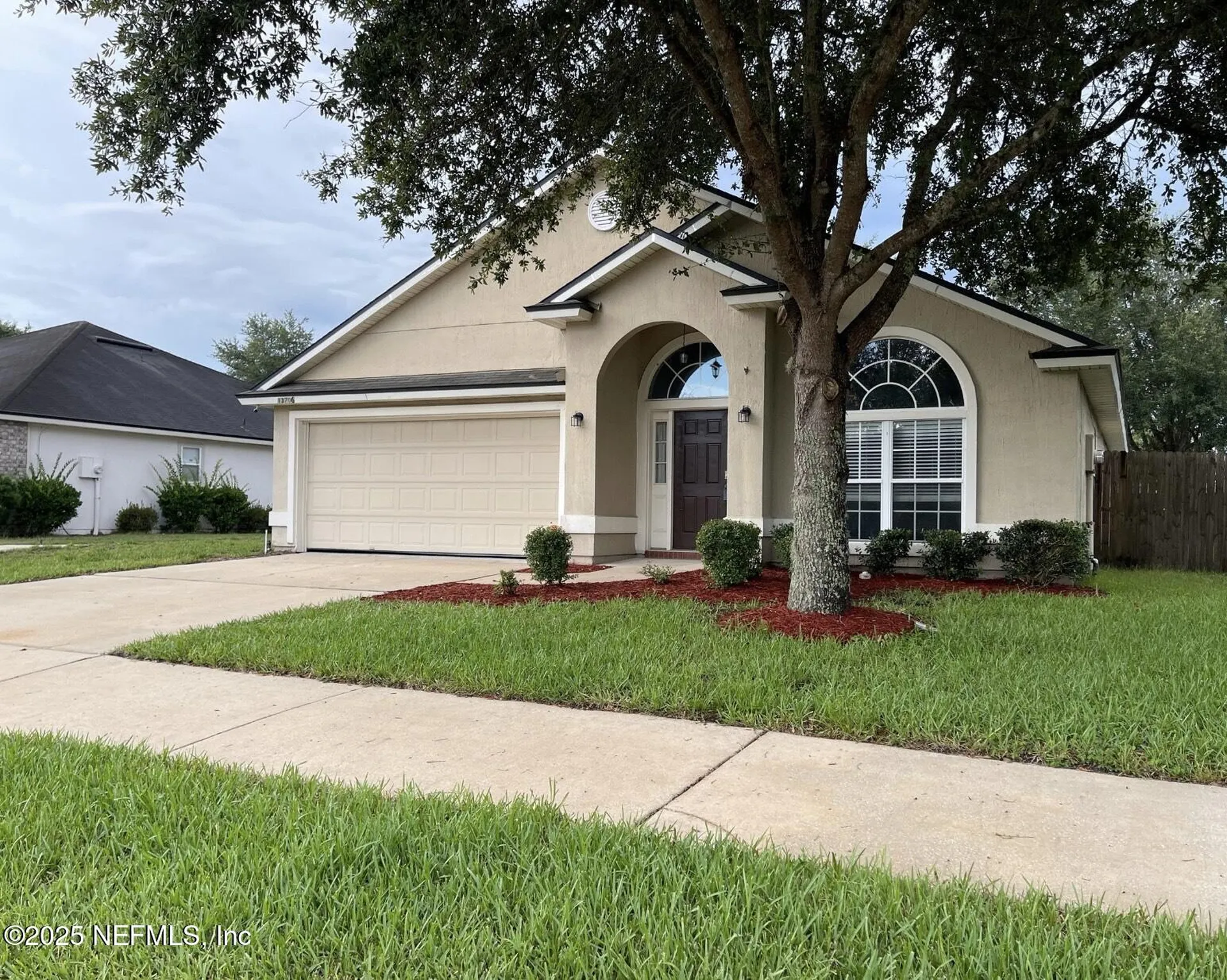 13706 W Fish Eagle Drive W Jacksonville FL 32226