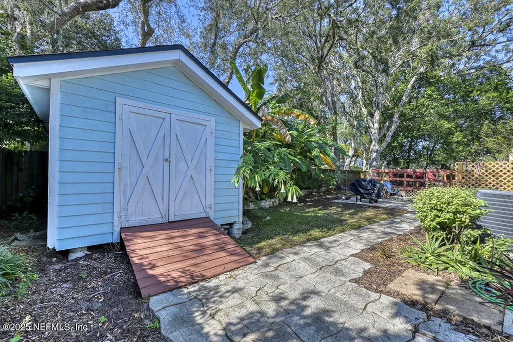 1216 21st Street N Jacksonville Beach FL 32250