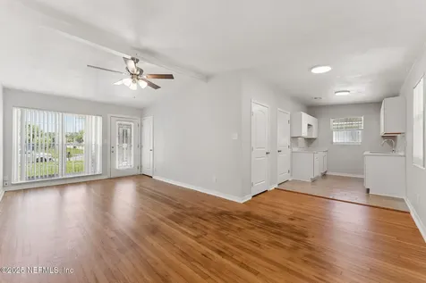 1146 Carthage Drive Jacksonville FL 32218