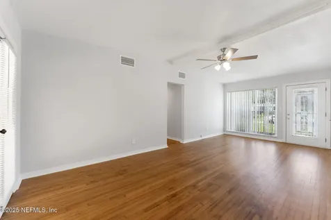 1146 Carthage Drive Jacksonville FL 32218