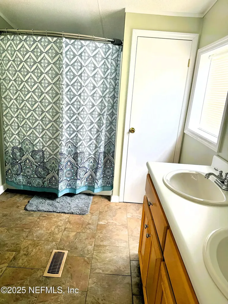 4339 NE Cherry Lake Circle Madison FL 32340