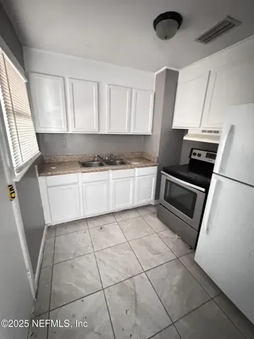 3251 Sunnybrook Avenue N Jacksonville FL 32254