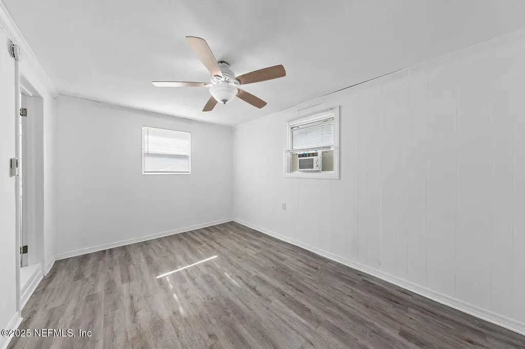 4623 Suffolk Avenue Jacksonville FL 32208
