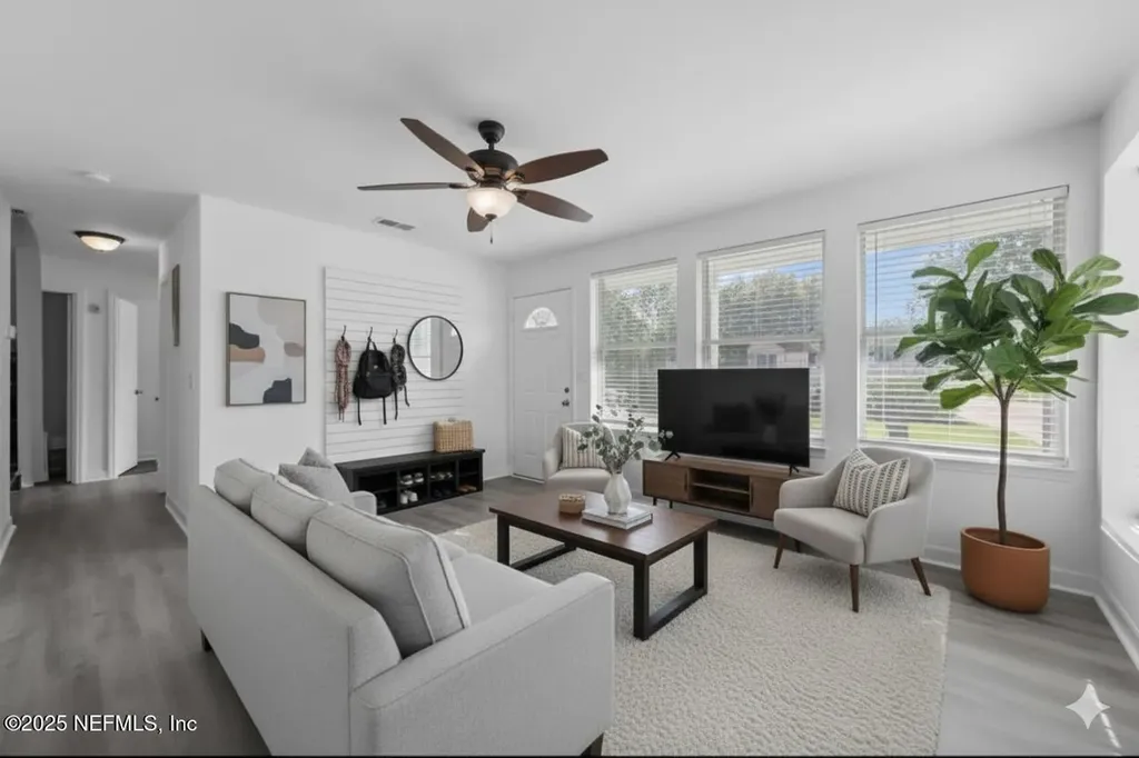 4623 Suffolk Avenue Jacksonville FL 32208
