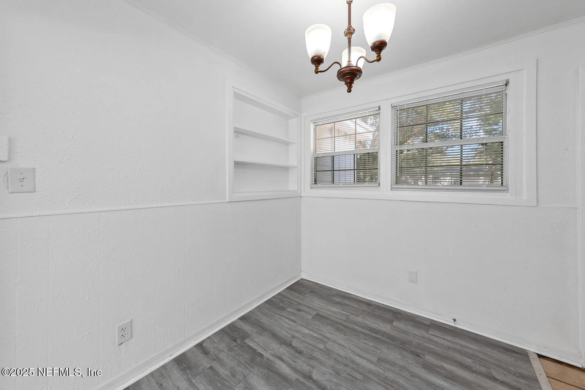 4623 Suffolk Avenue Jacksonville FL 32208