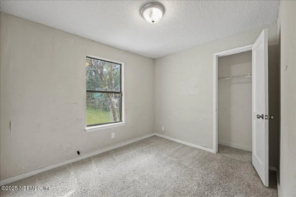 5362 Shen Avenue Jacksonville FL 32205