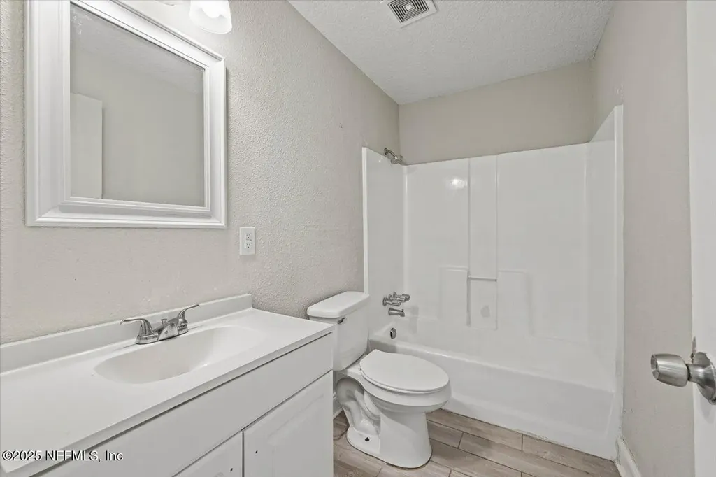 5362 Shen Avenue Jacksonville FL 32205
