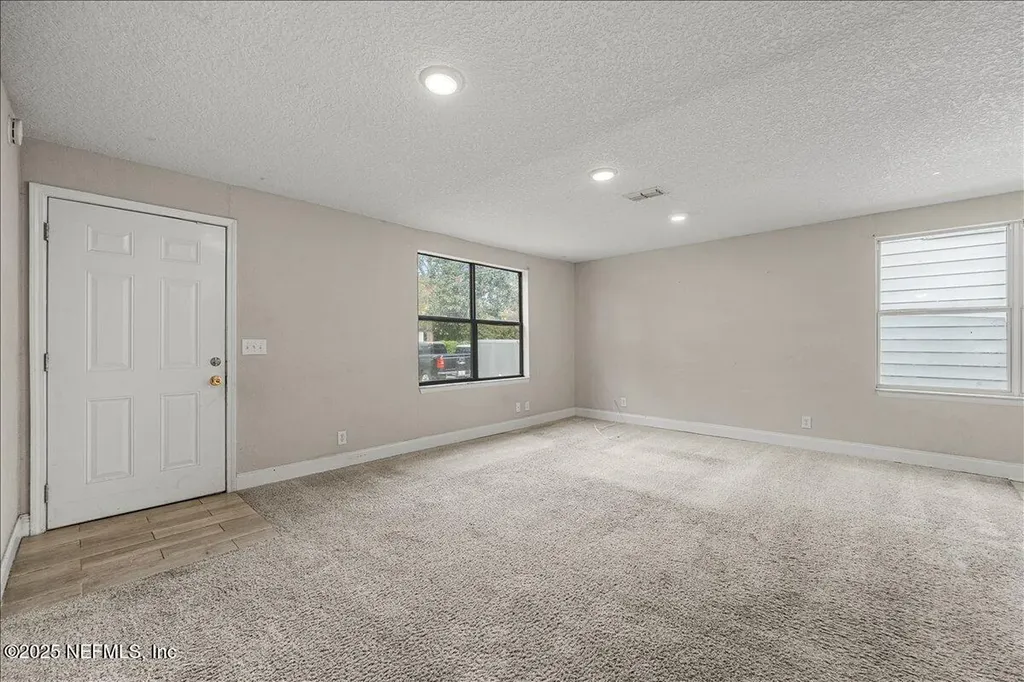 5362 Shen Avenue Jacksonville FL 32205