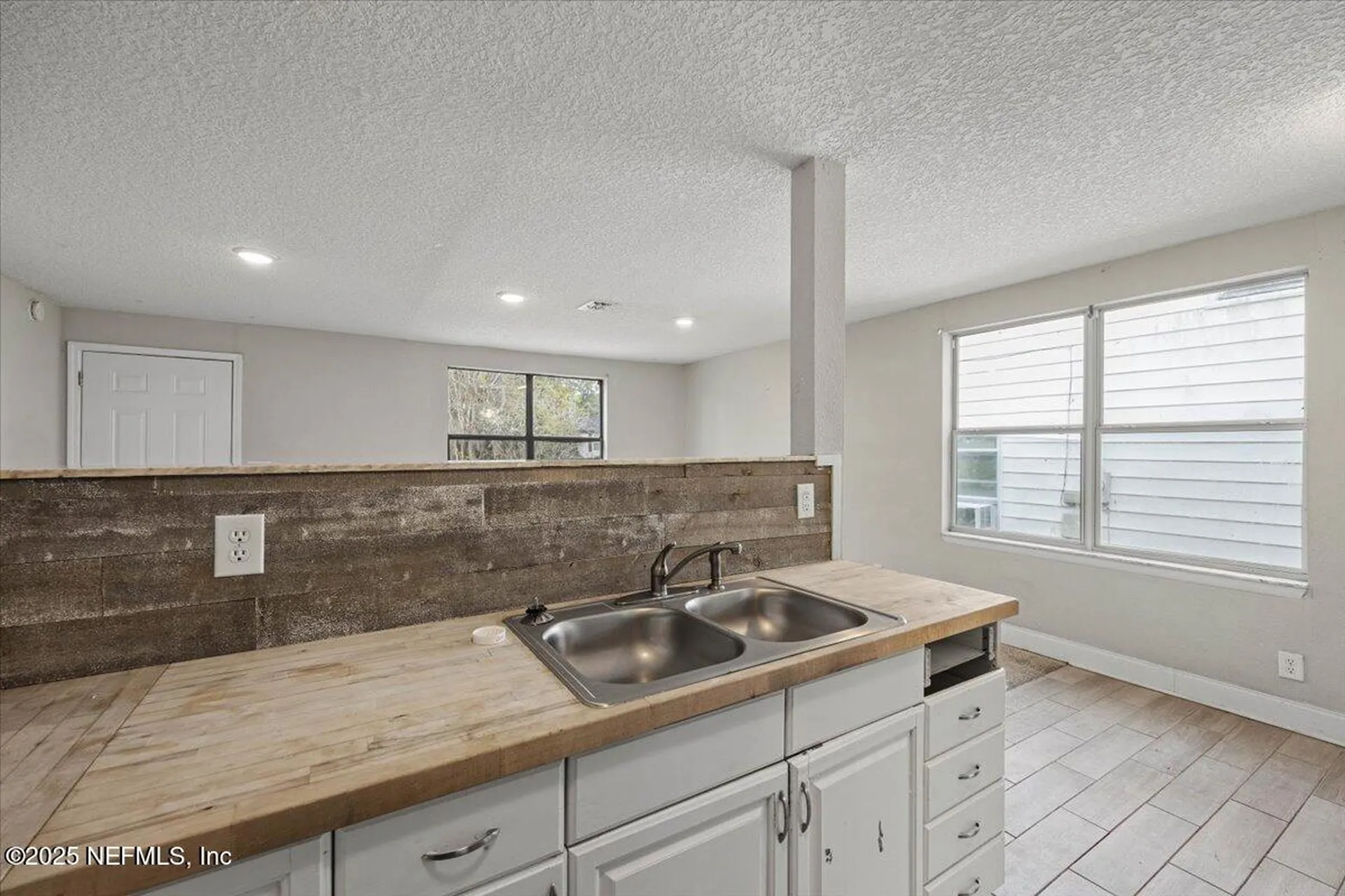 5362 Shen Avenue Jacksonville FL 32205