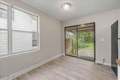 5362 Shen Avenue Jacksonville FL 32205