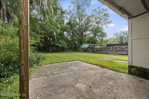 5362 Shen Avenue Jacksonville FL 32205