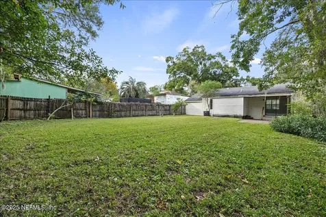 5362 Shen Avenue Jacksonville FL 32205