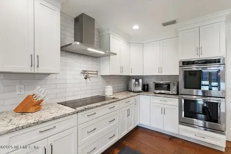 3766 Cathedral Oaks Place S Jacksonville FL 32217