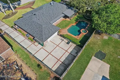 3766 Cathedral Oaks Place S Jacksonville FL 32217