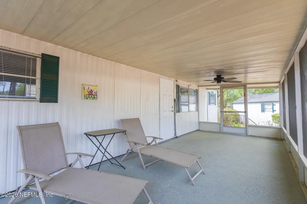 121 Venice Drive Interlachen FL 32148