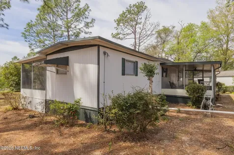 121 Venice Drive Interlachen FL 32148