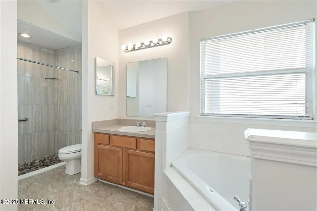 3780 Juliet Leia Circle W Jacksonville FL 32218