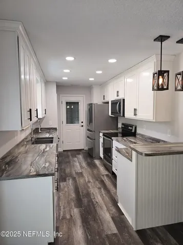 4656 Hedgehog Street Middleburg FL 32068