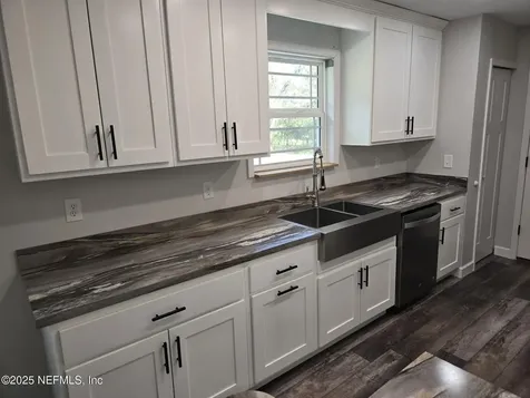 4656 Hedgehog Street Middleburg FL 32068
