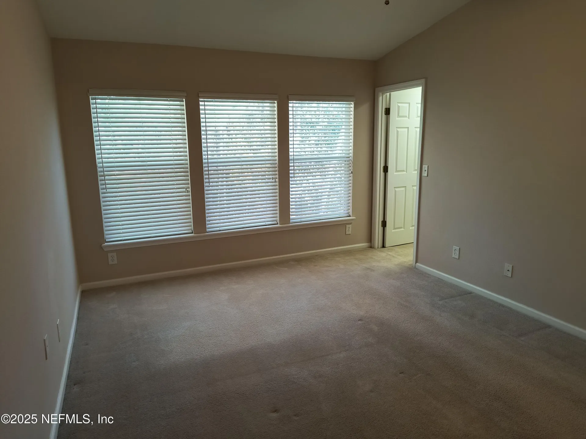 3253 Climbing Ivy Trail Jacksonville FL 32216