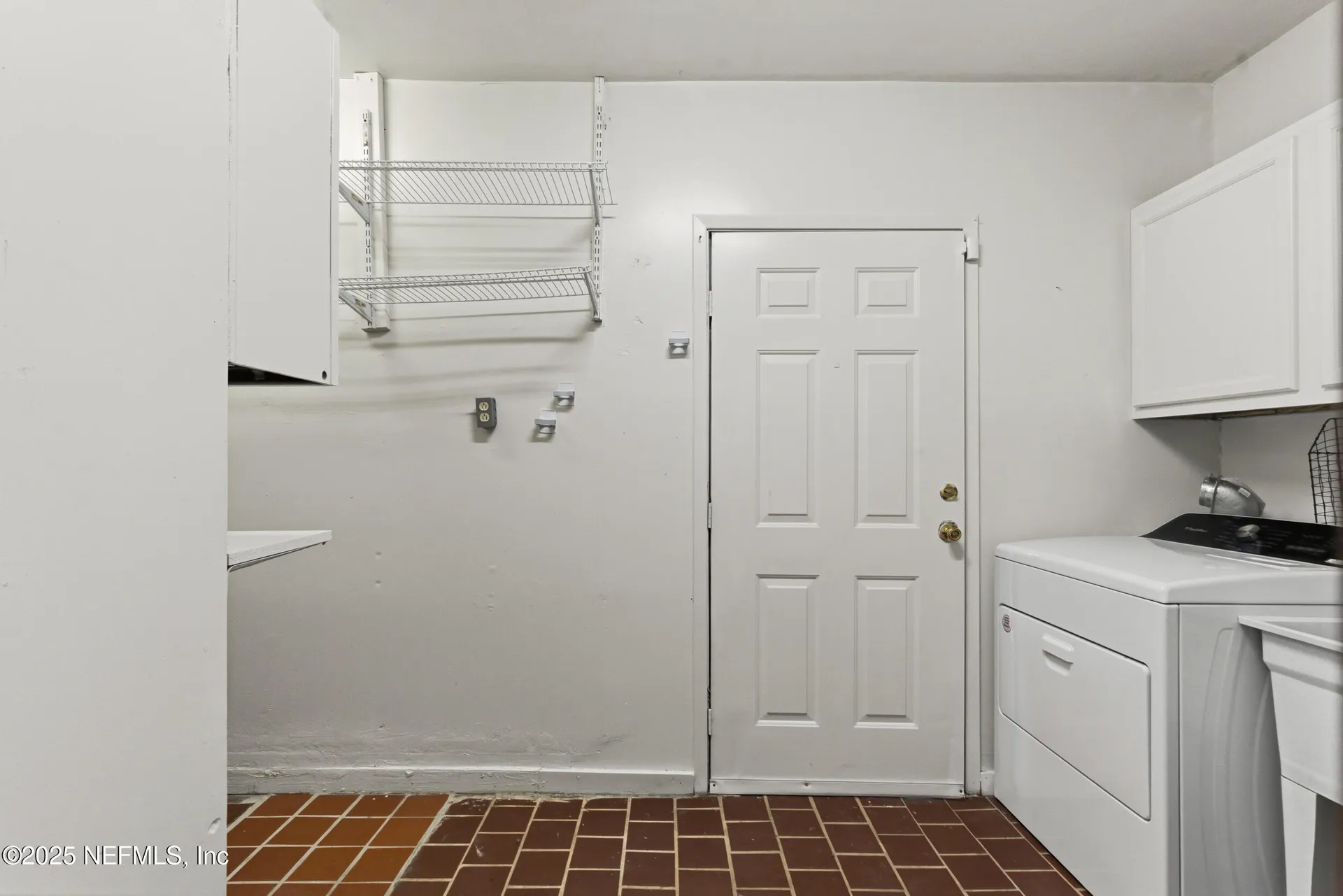 5741 Lake Lucina Drive N Jacksonville FL 32211