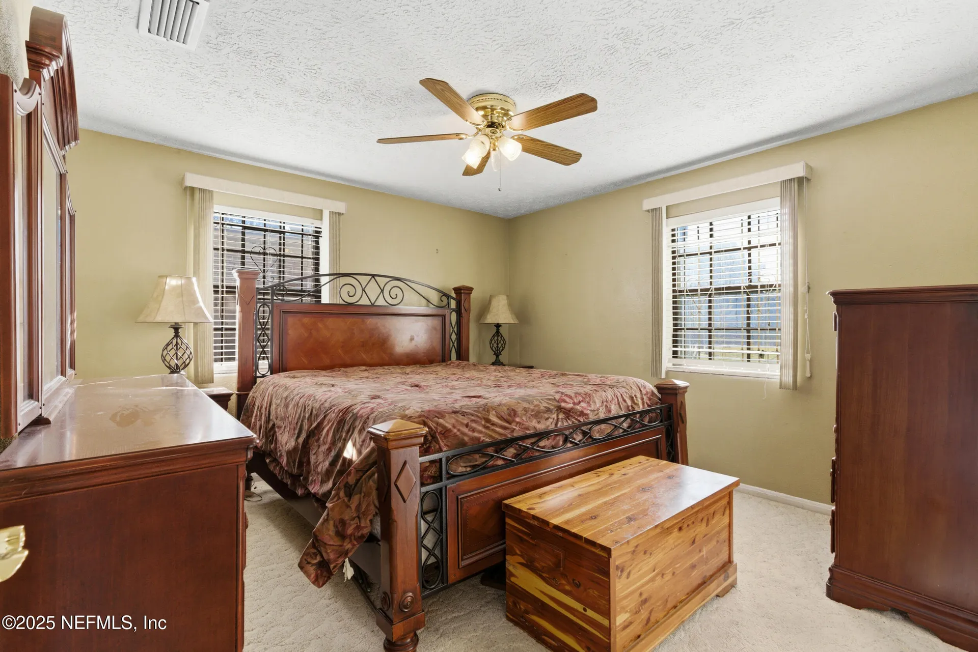 5741 Lake Lucina Drive N Jacksonville FL 32211