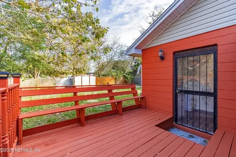 5741 Lake Lucina Drive N Jacksonville FL 32211