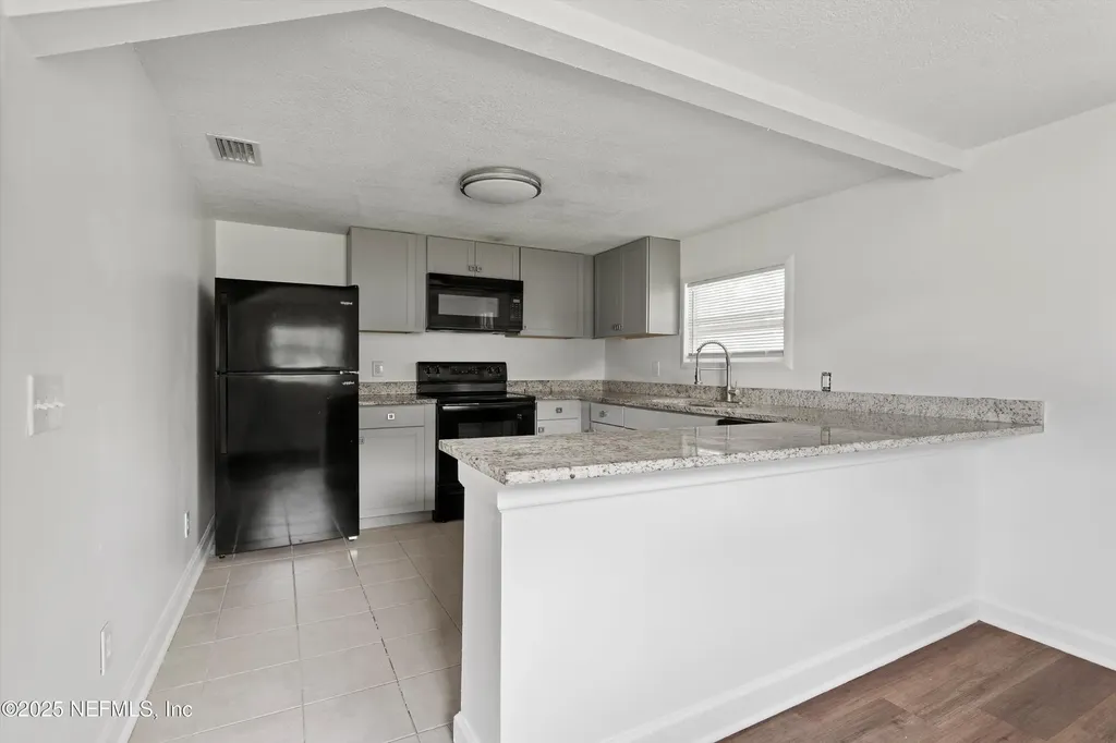 123 Mccallman Road Jacksonville FL 32218