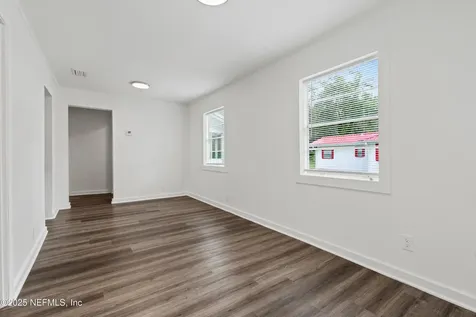 123 Mccallman Road Jacksonville FL 32218