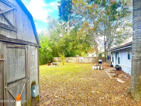 7162 Catina Court Jacksonville FL 32222