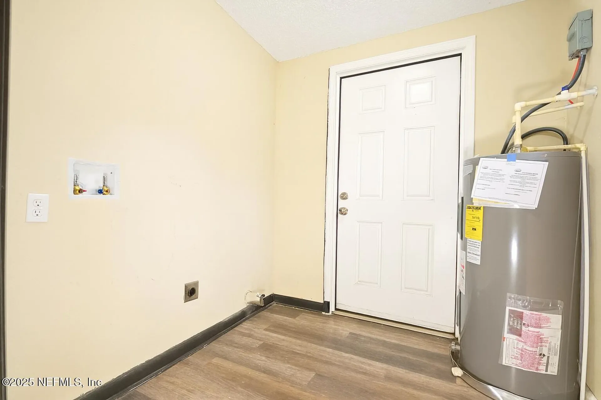 2058 W 40th Street Jacksonville FL 32209