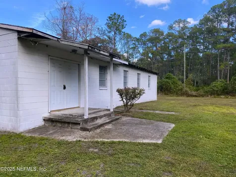 228 Yelvington Road East Palatka FL 32131