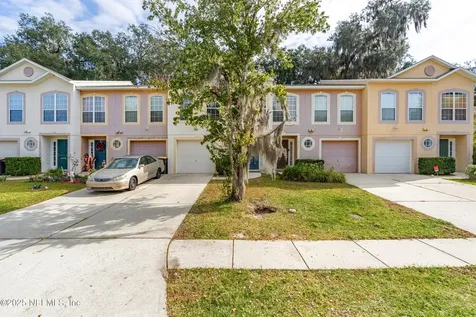 8253 Halls Hammock Court Jacksonville FL 32244