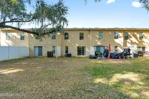 8253 Halls Hammock Court Jacksonville FL 32244