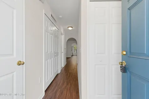8253 Halls Hammock Court Jacksonville FL 32244
